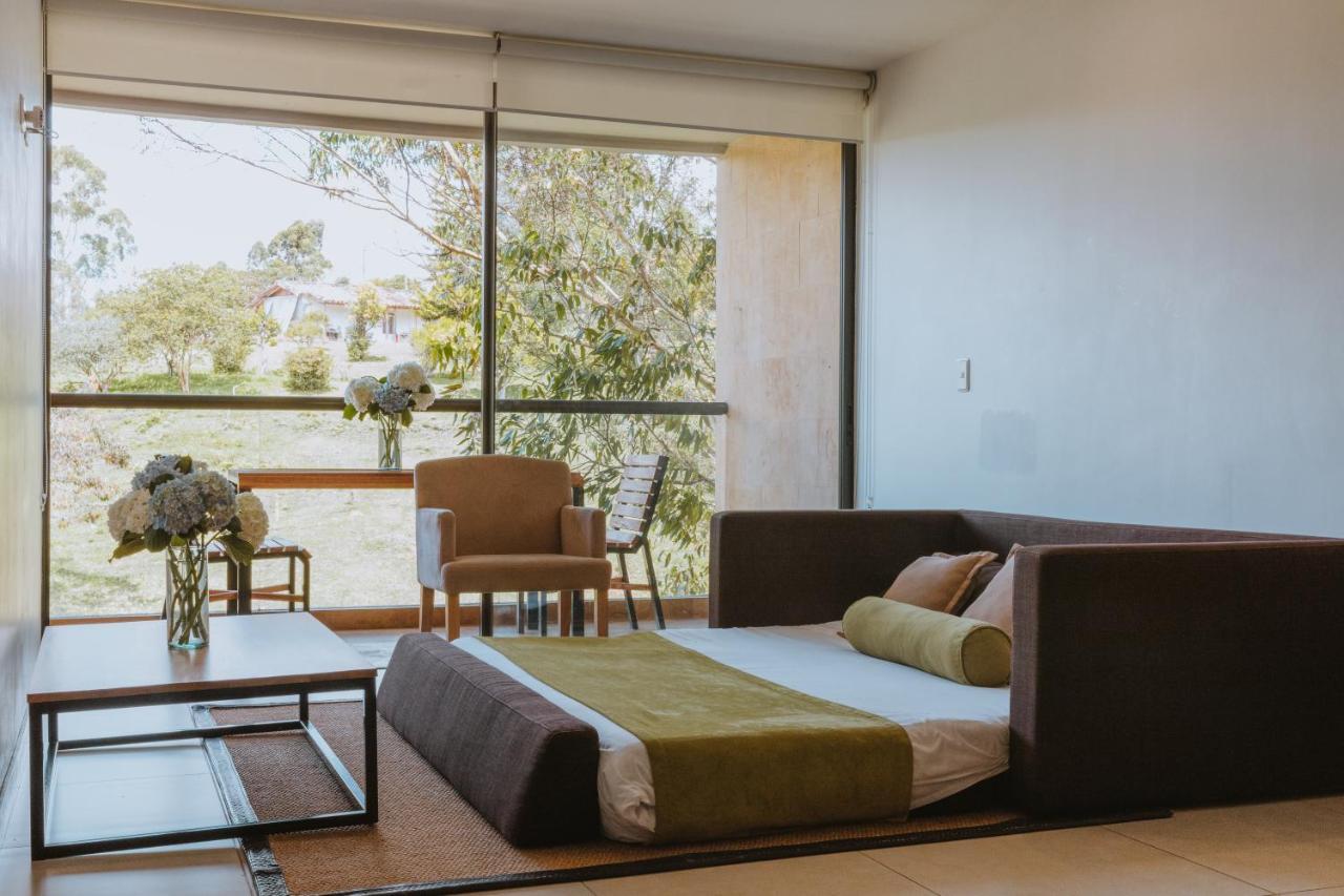 Travelers Rio Verde Living Suites Rionegro Kültér fotó